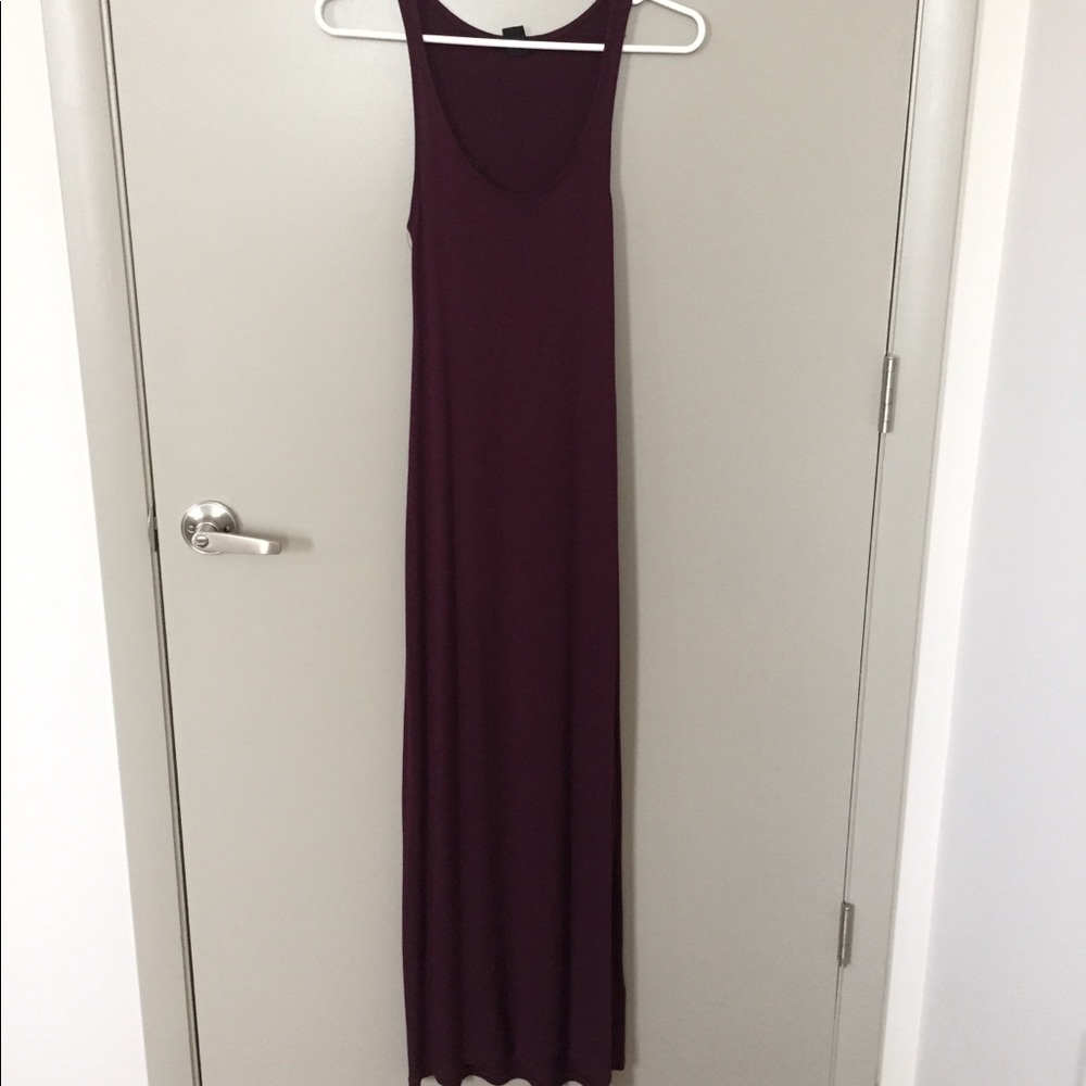 Maroon fitted maxi dress